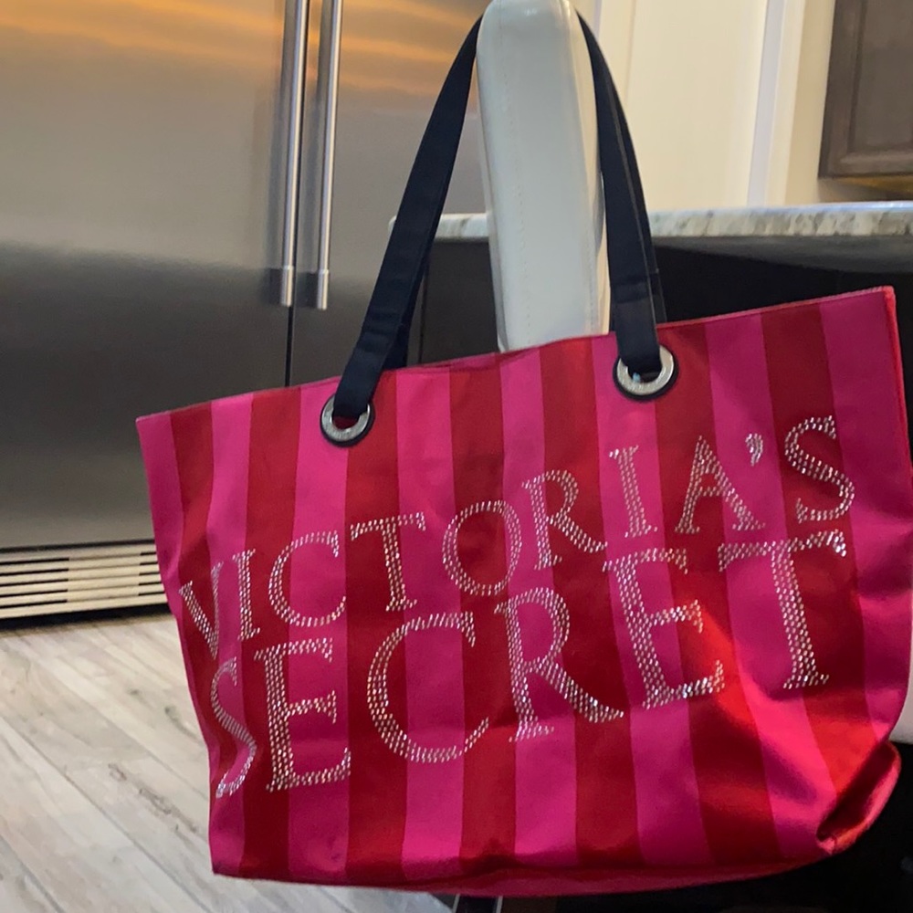 Victoria’s Secret tote